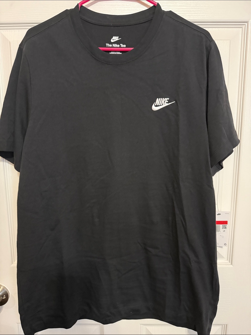 Men’s Nike Black Short Sleeve Crewneck Tee with White Swoosh